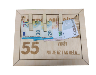 Drevená tabuľka na peniaze 55. narodeniny